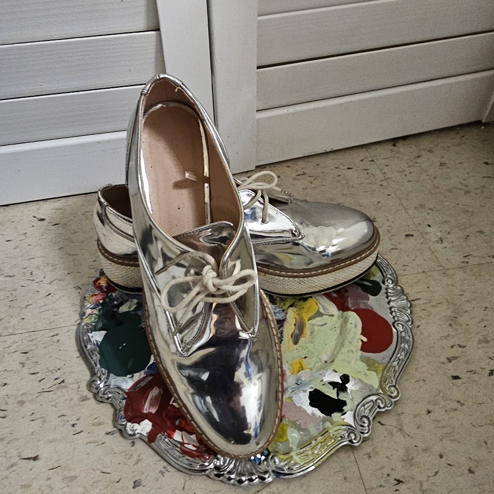 Zara Womens Silver Metallic Mirror Platform Shoes Sneakers Laces US 8 (39)